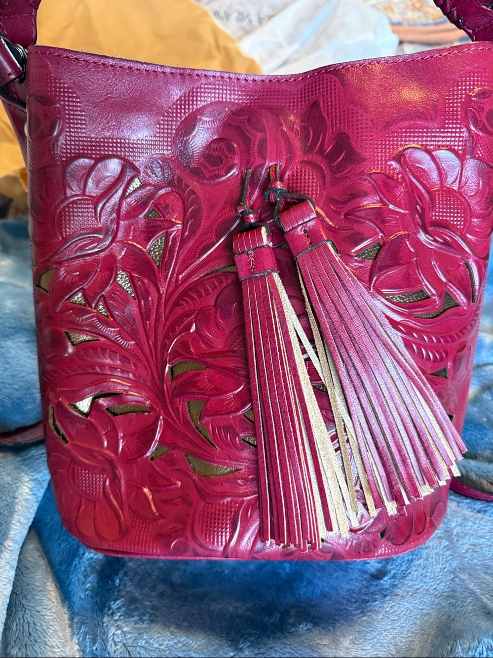 Patricia Nash all leather tool cranberry shoulder bag - Picture 3 of 8